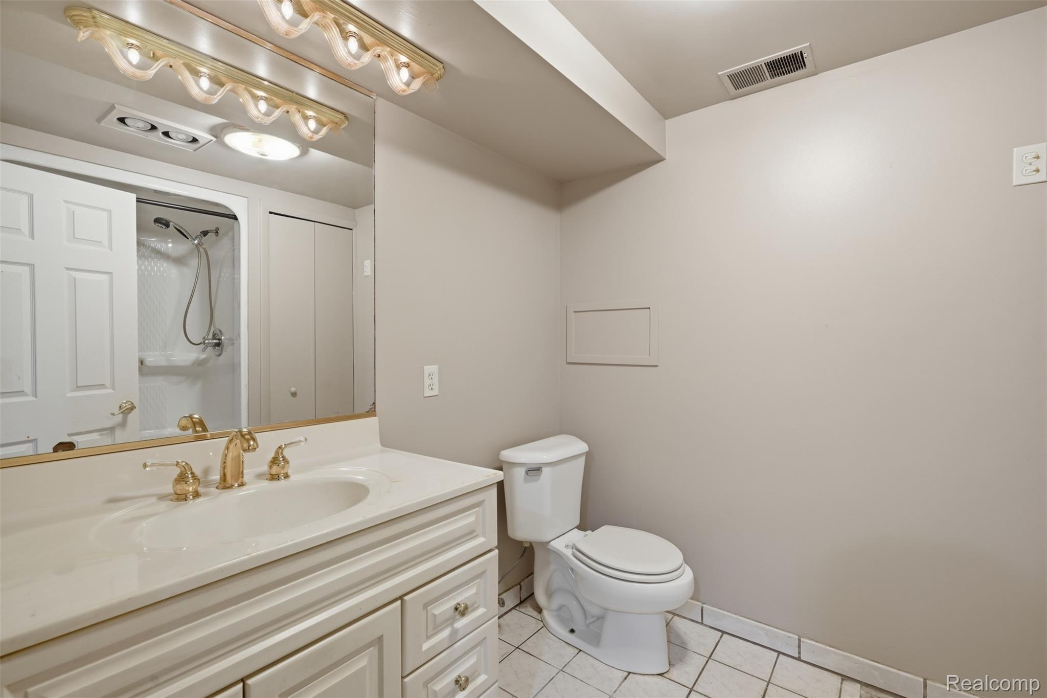 3167 Roods Lake Road Lapeer, MI 48446 - Photo 20 of 38 Full bath in finished basement.