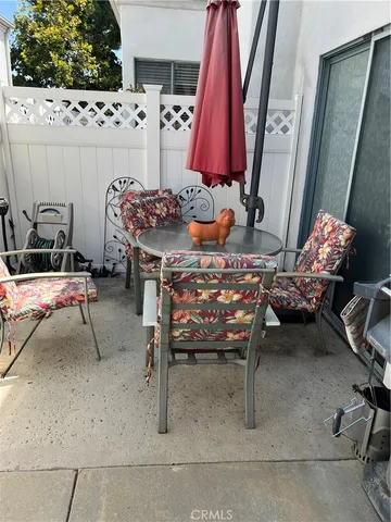 $580,000 | 16857 San Fernando Mission Boulevard, Unit 44, Granada Hills, CA 91344