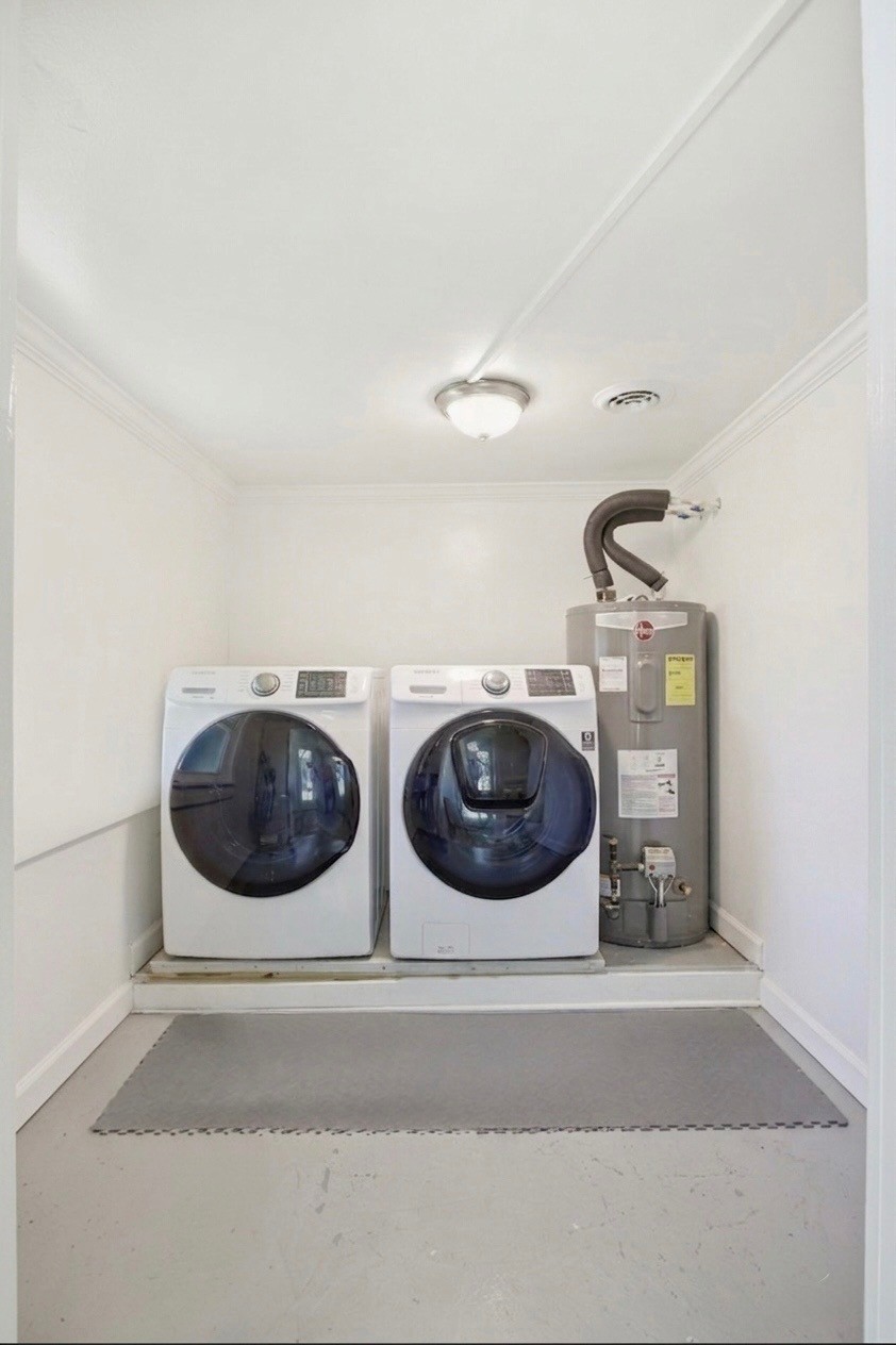 150 Toms Creek Road Linden, TN 37096 - Photo 13 of 23 view of washer and dryer