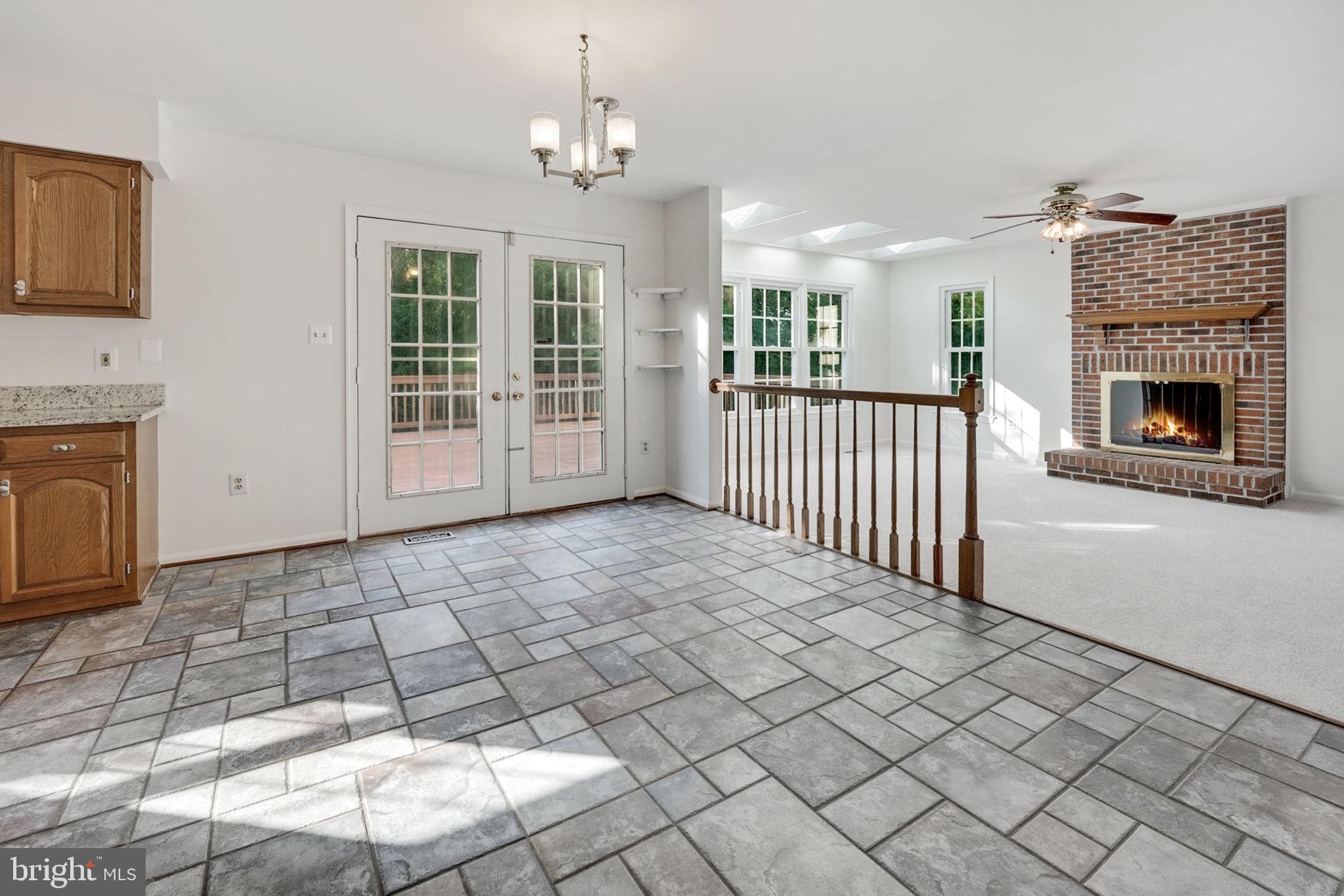 8525 Silverview Drive Lorton, VA 22079 - Photo 12 of 50