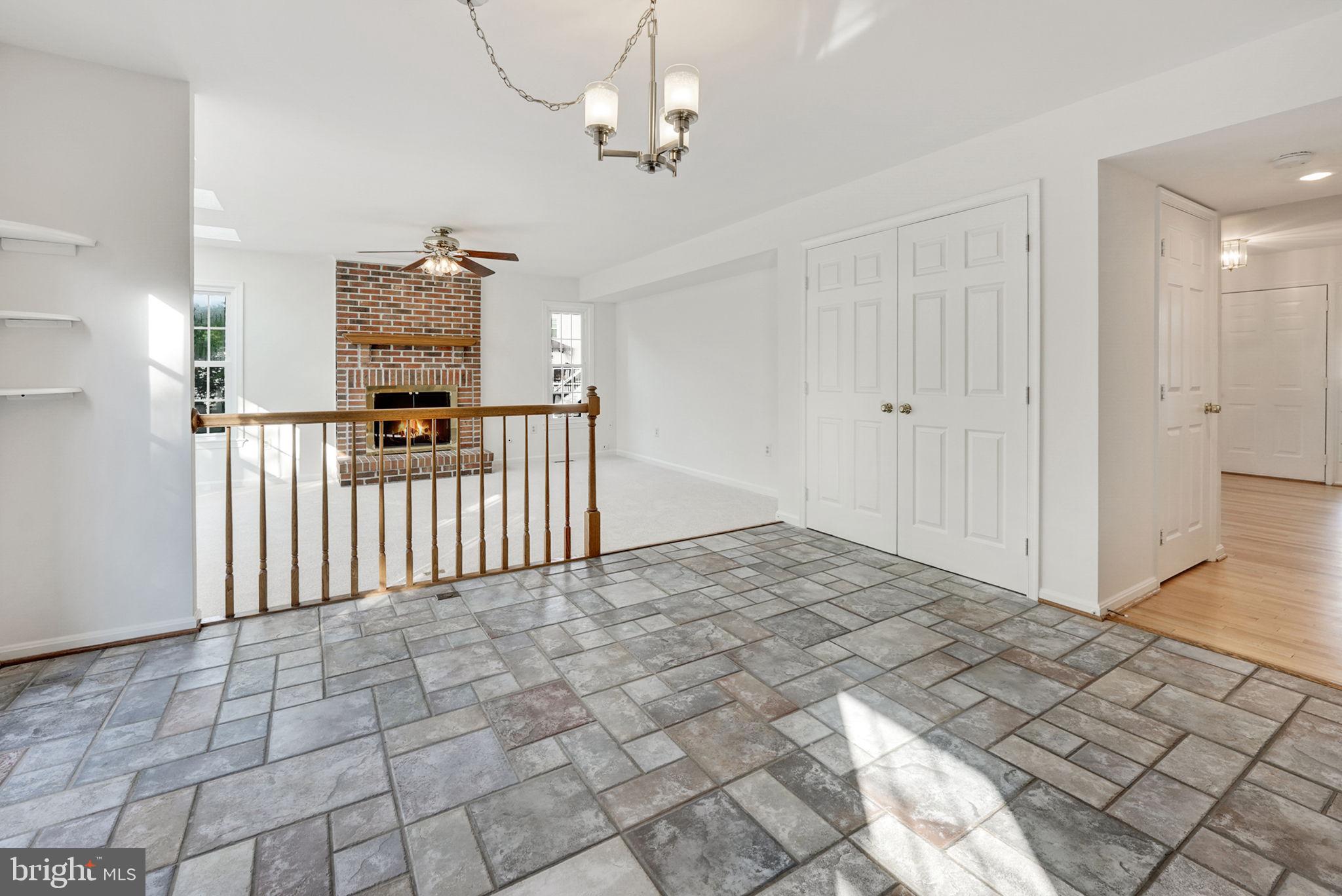 8525 Silverview Drive Lorton, VA 22079 - Photo 13 of 50