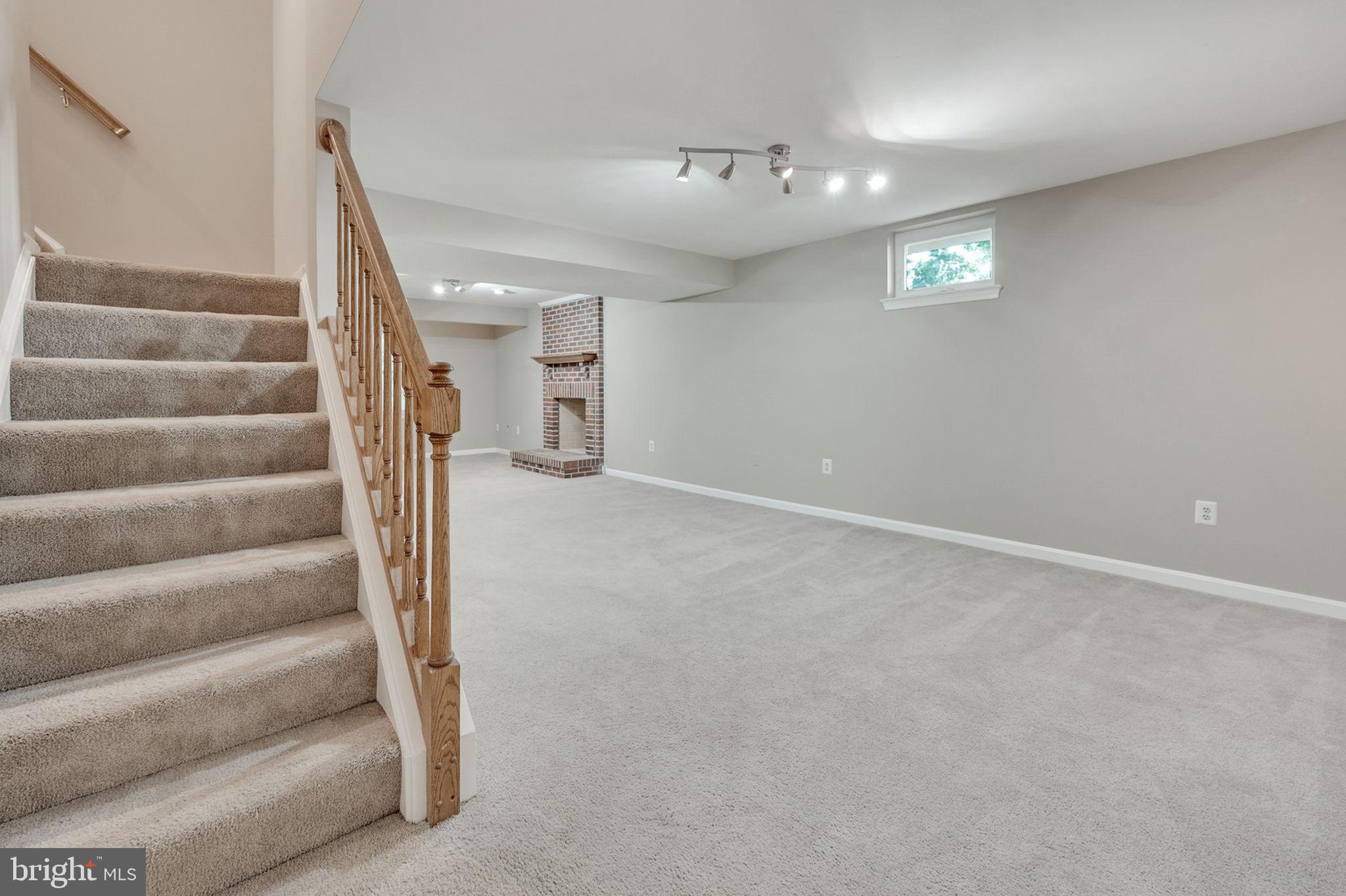 8525 Silverview Drive Lorton, VA 22079 - Photo 34 of 50