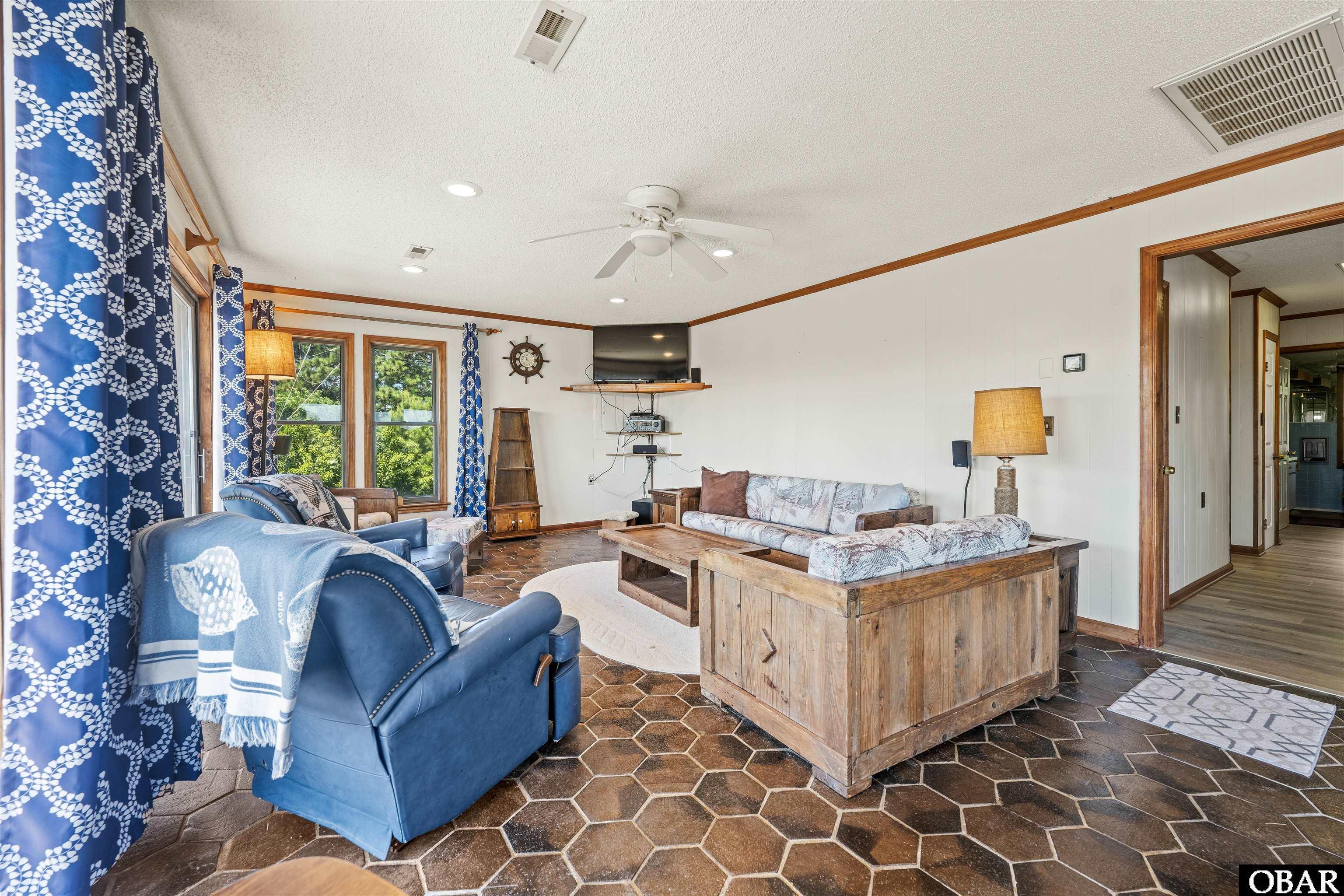 2153 Shad Road, Unit 10 Corolla, NC 27927 - Photo 9 of 50 Gallery Image 9