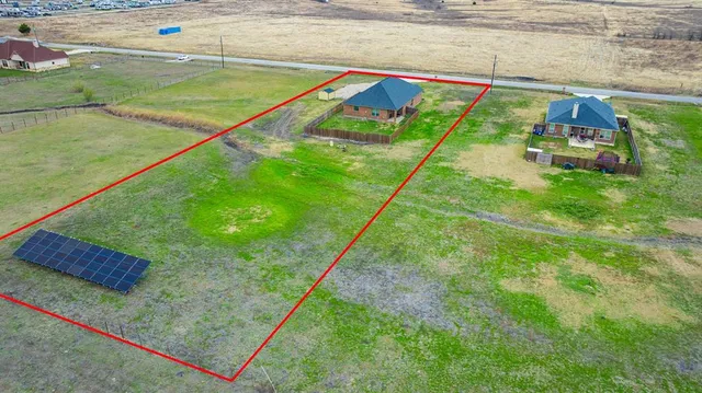 $449,900 | 9689 County Road 4116, Kaufman, TX 75142