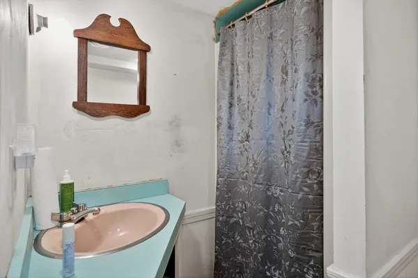 $650,000 | 19 Ash Street, Marlborough, MA 01752