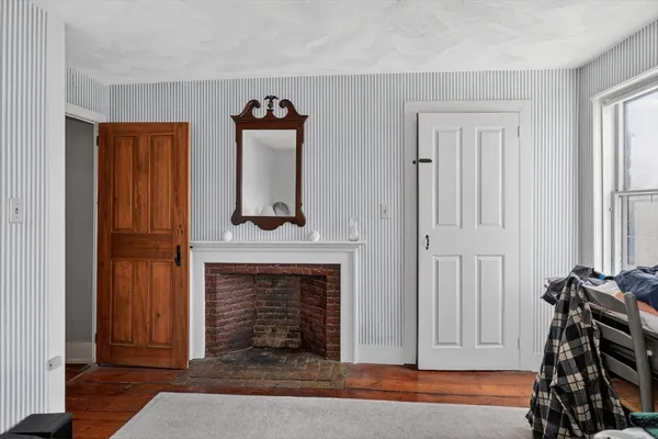 $650,000 | 19 Ash Street, Marlborough, MA 01752