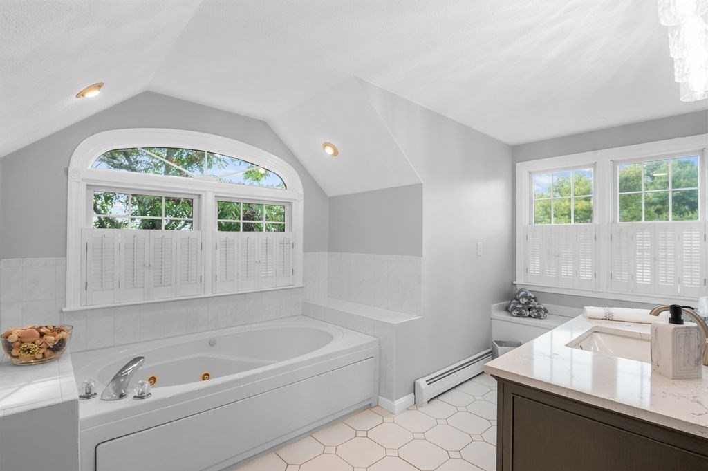 2 Long View Way Georgetown, MA 01833 - Photo 16 of 39 Gallery Image 16