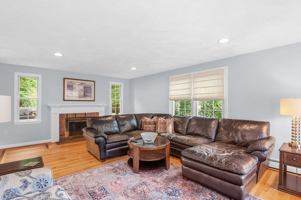 2 Long View Way Georgetown, MA 01833 - Photo 9 of 39 Gallery Image 9