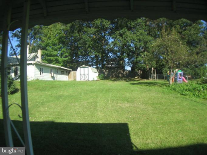 1604 Rosewick Avenue Rosedale, MD 21237 - Photo 22 of 30 View