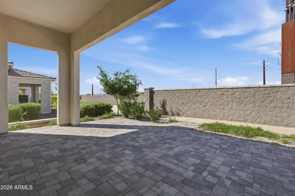 $1,298,000 | 2664 East Longhorn Court, Gilbert, AZ 85297