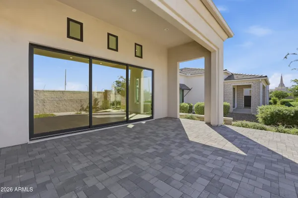 $1,298,000 | 2664 East Longhorn Court, Gilbert, AZ 85297