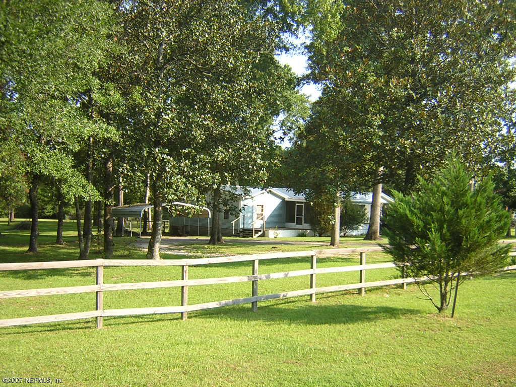 7903 Red Top Road Macclenny, FL 32063 - Photo 1 of 3 Front View