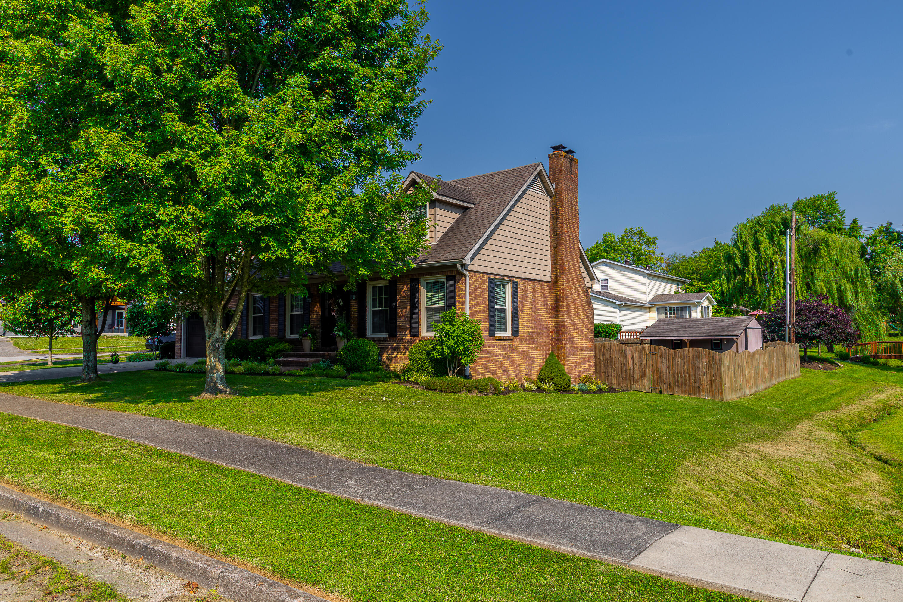 413 Willowbrook Road Winchester, KY 40391 - Photo 49 of 49 1-5