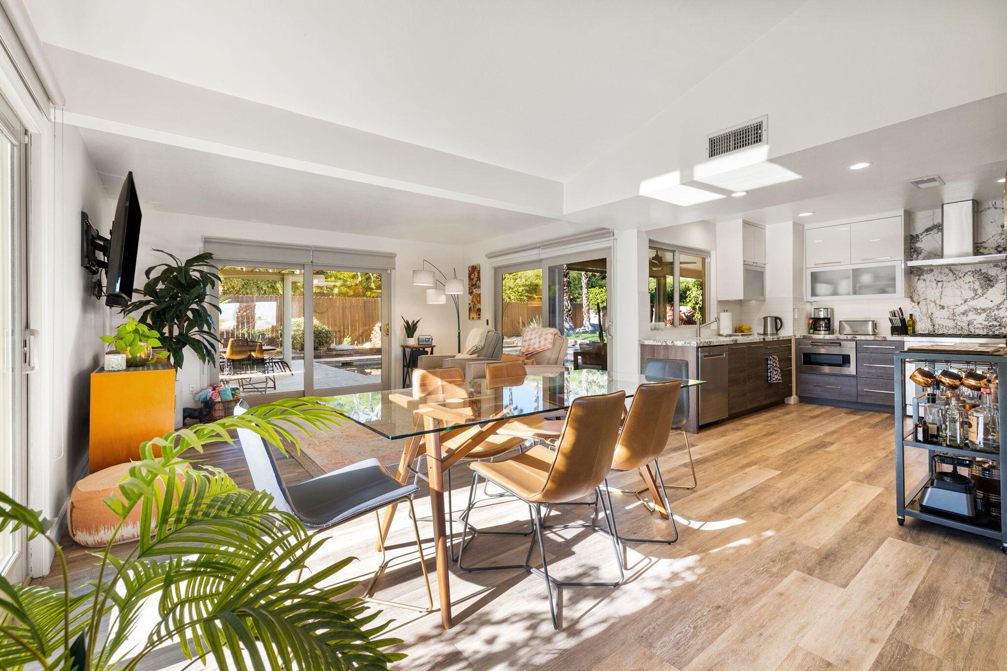 71381 Gardess Road Rancho Mirage, CA 92270 - Photo 44 of 61 Dining/family room