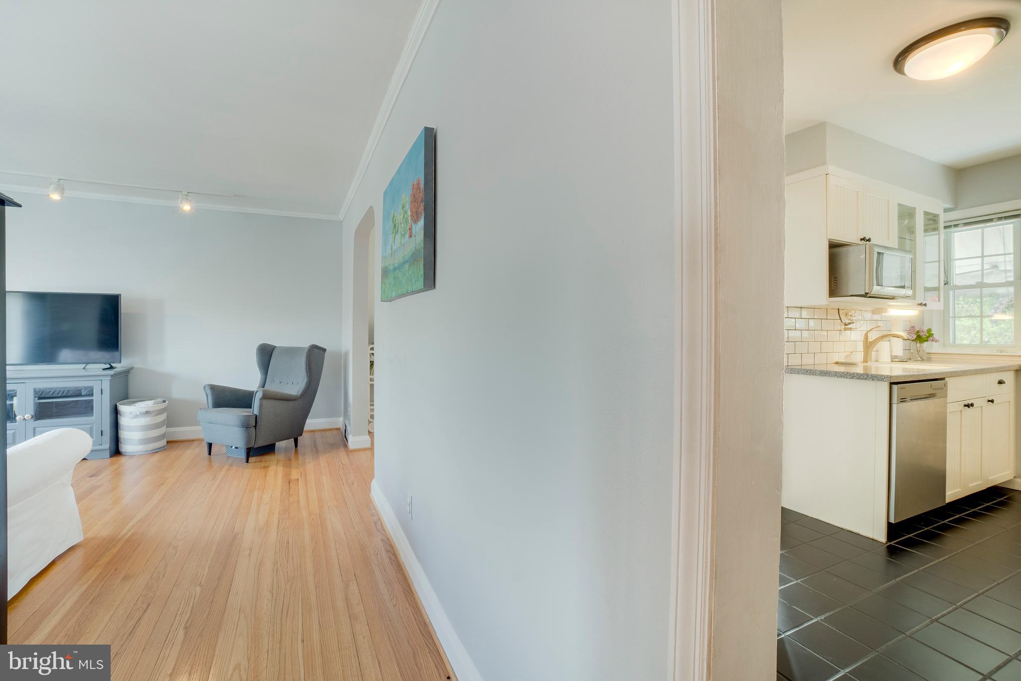 1886 Edgewood Road Towson, MD 21286 - Photo 13 of 49