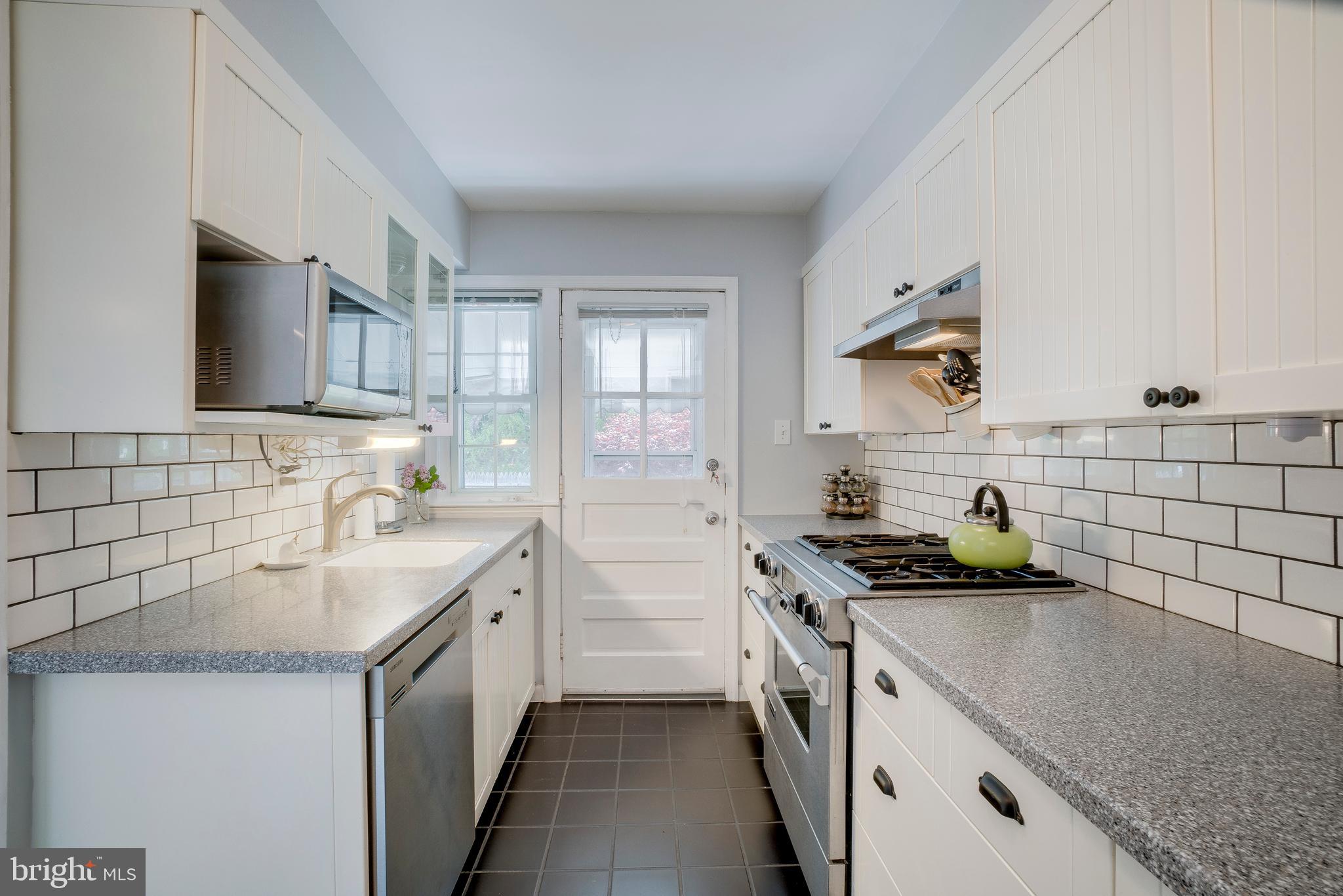 1886 Edgewood Road Towson, MD 21286 - Photo 15 of 49 Updated Kitchen