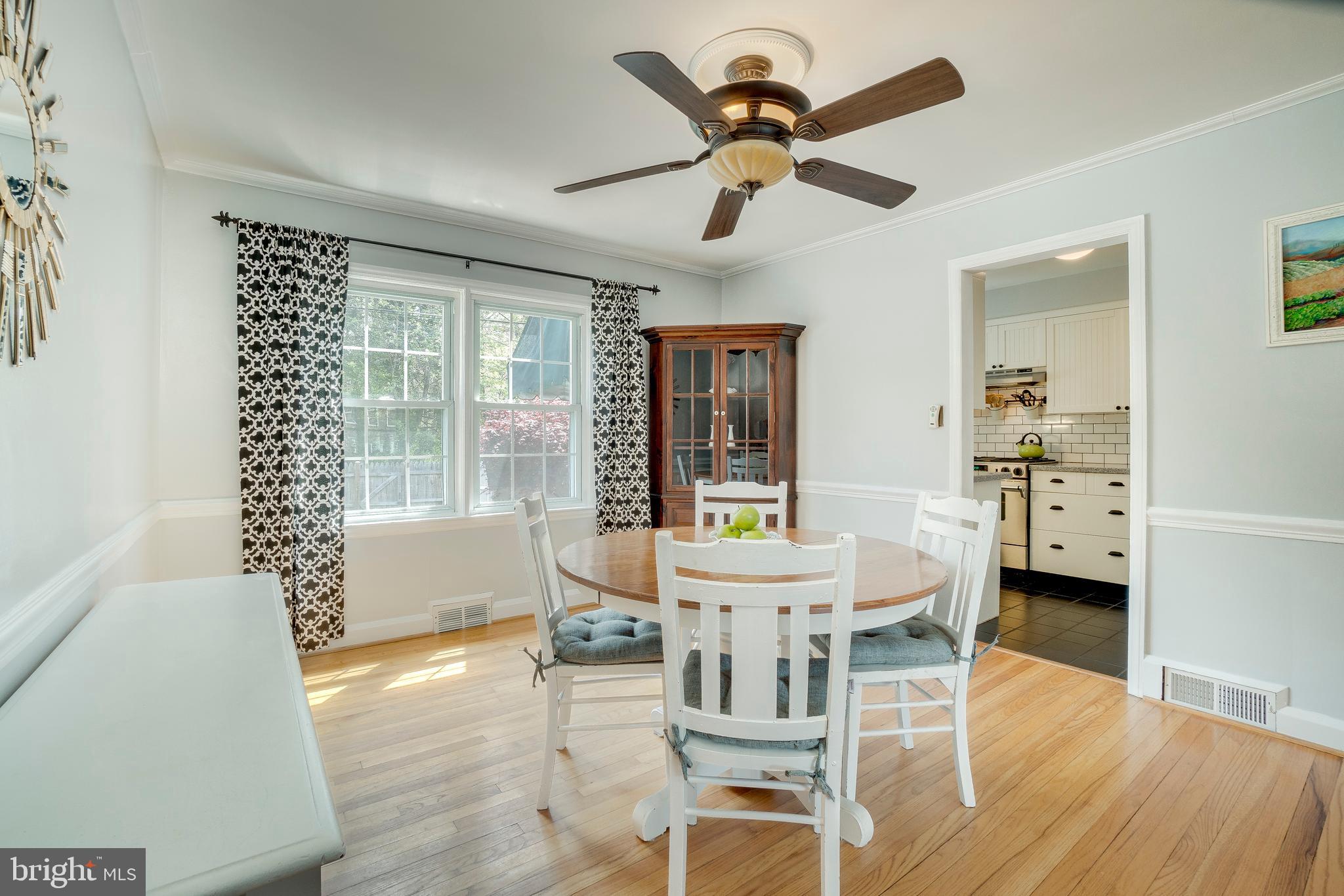 1886 Edgewood Road Towson, MD 21286 - Photo 22 of 49 Dining Room