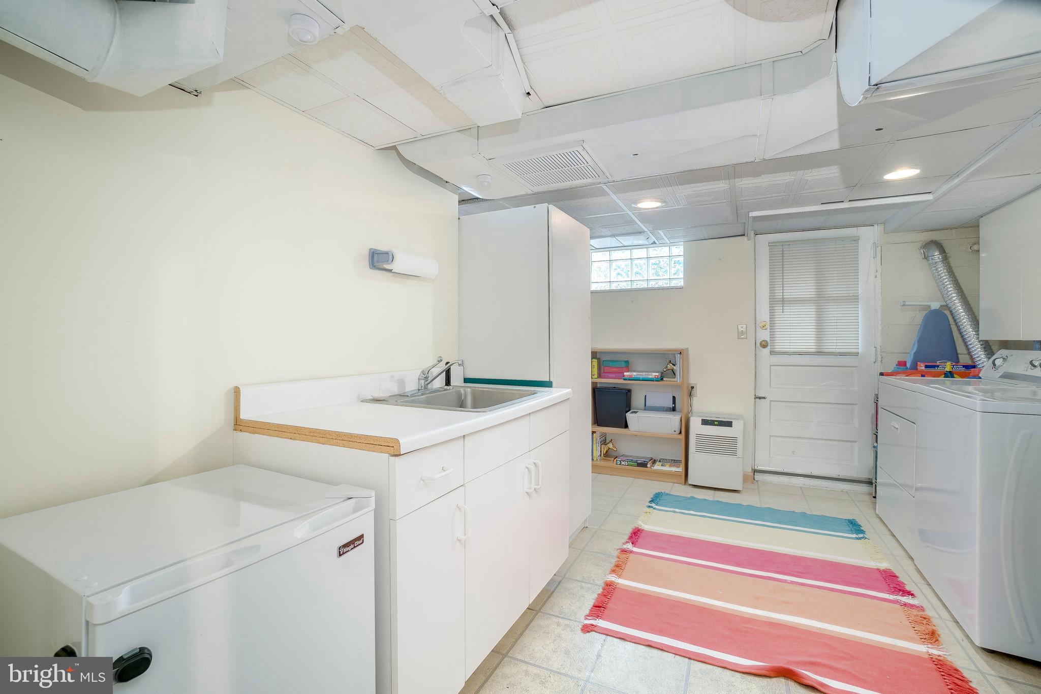 1886 Edgewood Road Towson, MD 21286 - Photo 38 of 49 Laundry Room