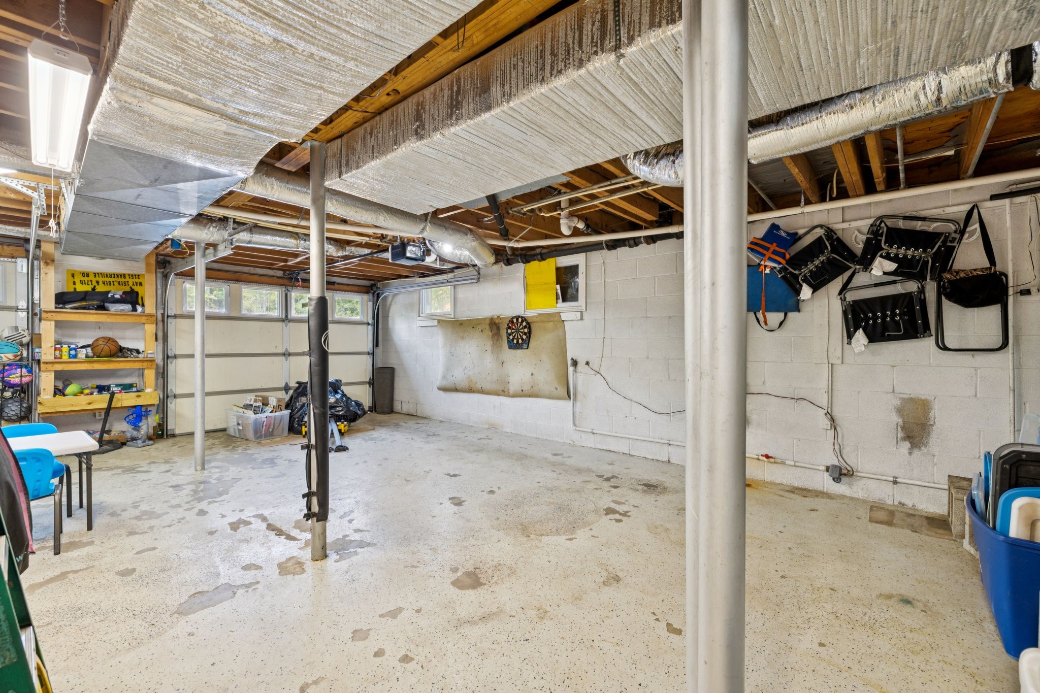 2151 Bakerville Road Waverly, TN 37185 - Photo 44 of 67 a view of garage