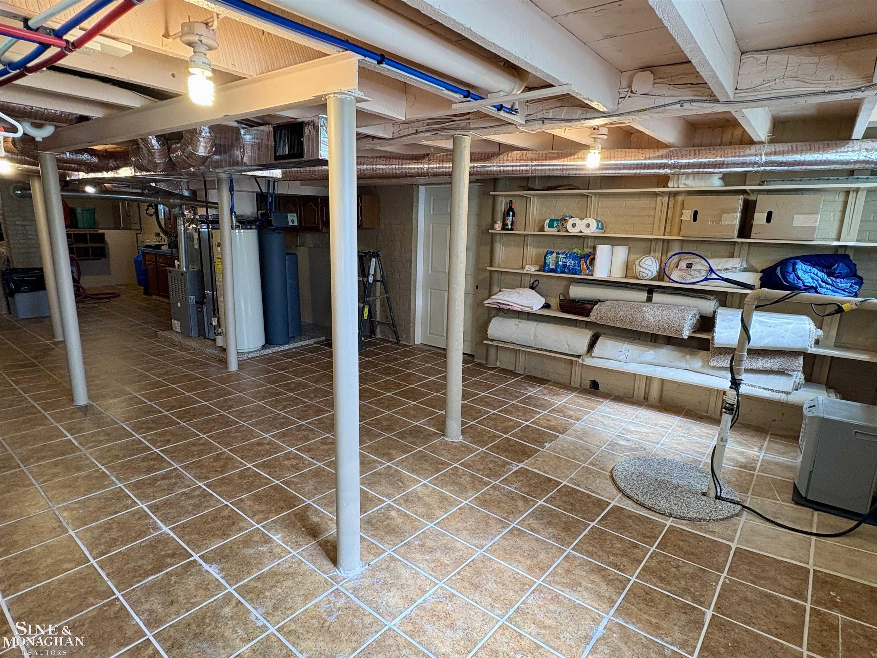 6281 Lindsey Road East China, MI 48054 - Photo 29 of 55