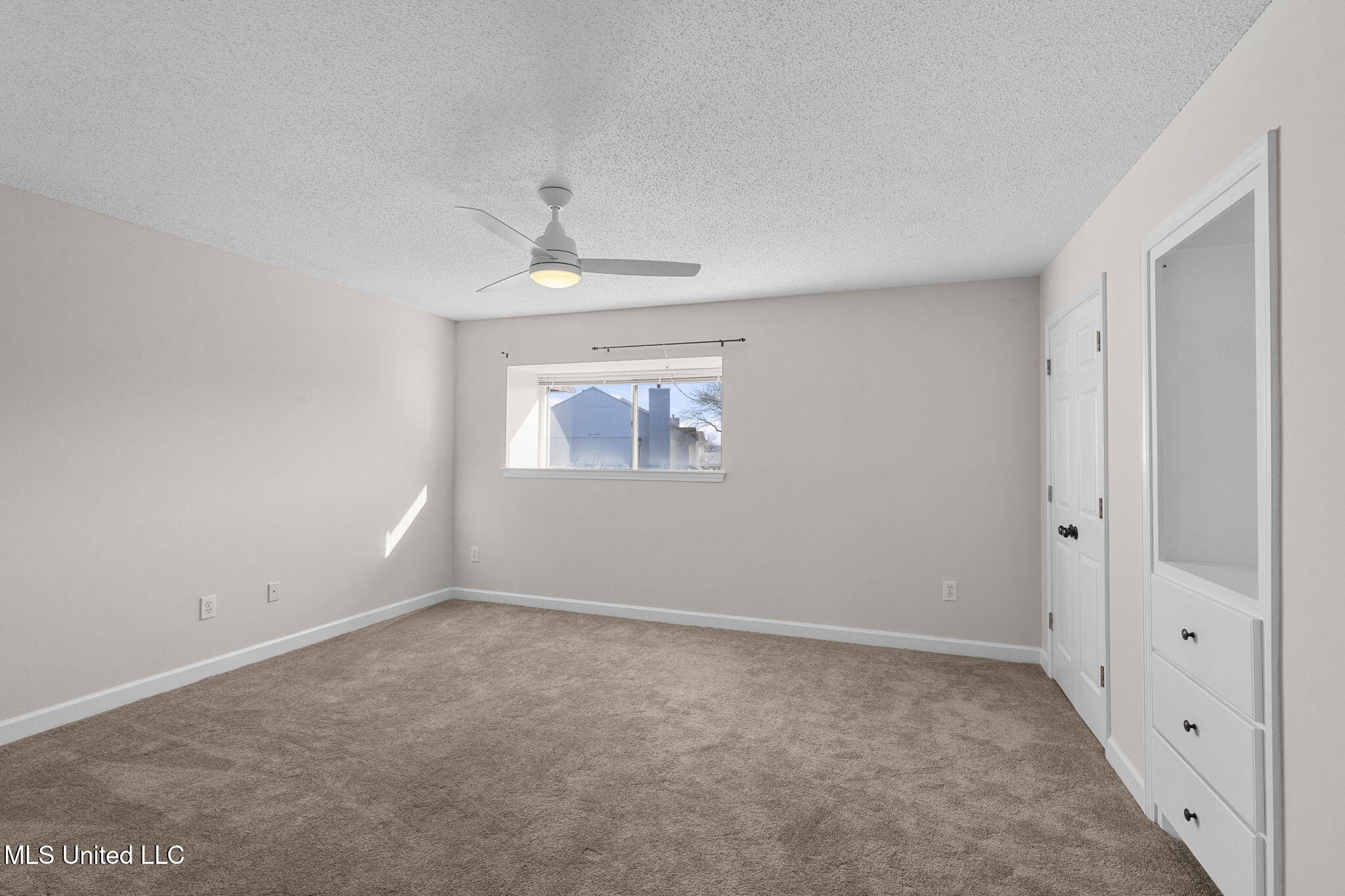 550 Post Road, Unit 1002 Ridgeland, MS 39157 - Photo 41 of 63 pc 1002 bedroom2