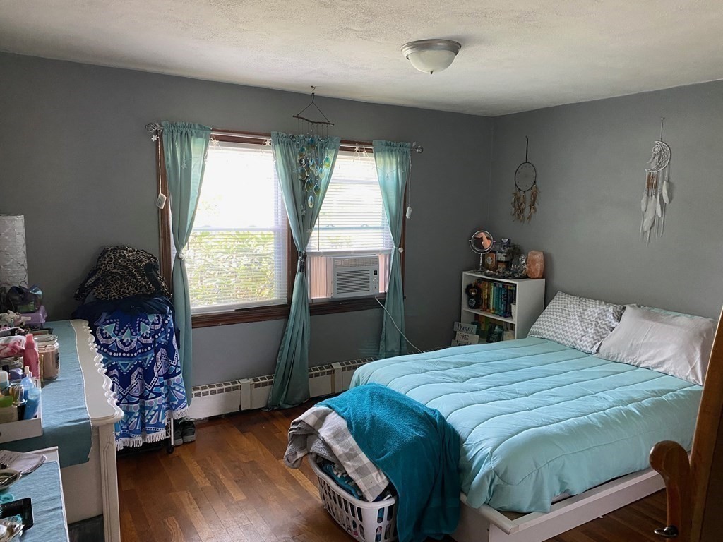 519 Prospect Street Chicopee, MA 01020 - Photo 11 of 23