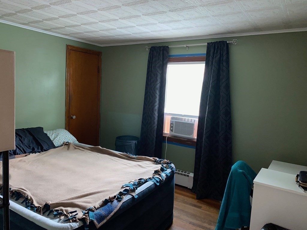 519 Prospect Street Chicopee, MA 01020 - Photo 15 of 23