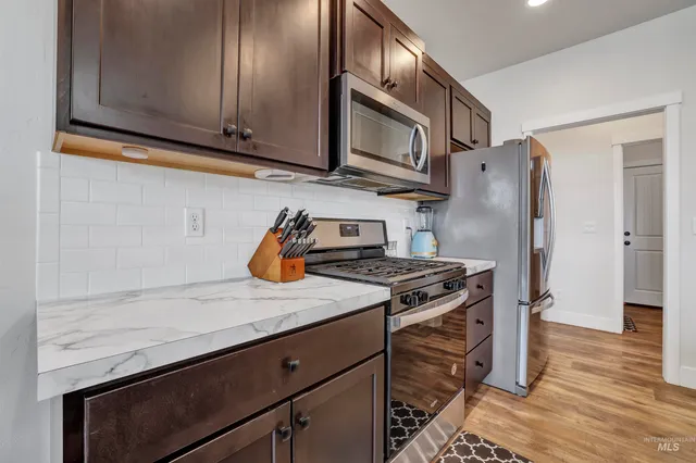 $390,000 | 929 Applewood Drive, Buhl, ID 83316