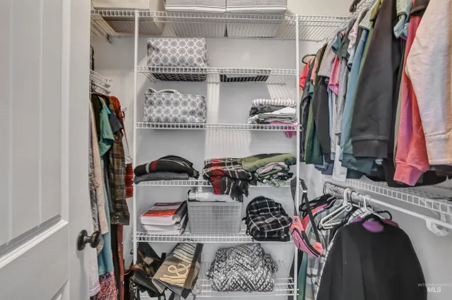 $390,000 | 929 Applewood Drive, Buhl, ID 83316