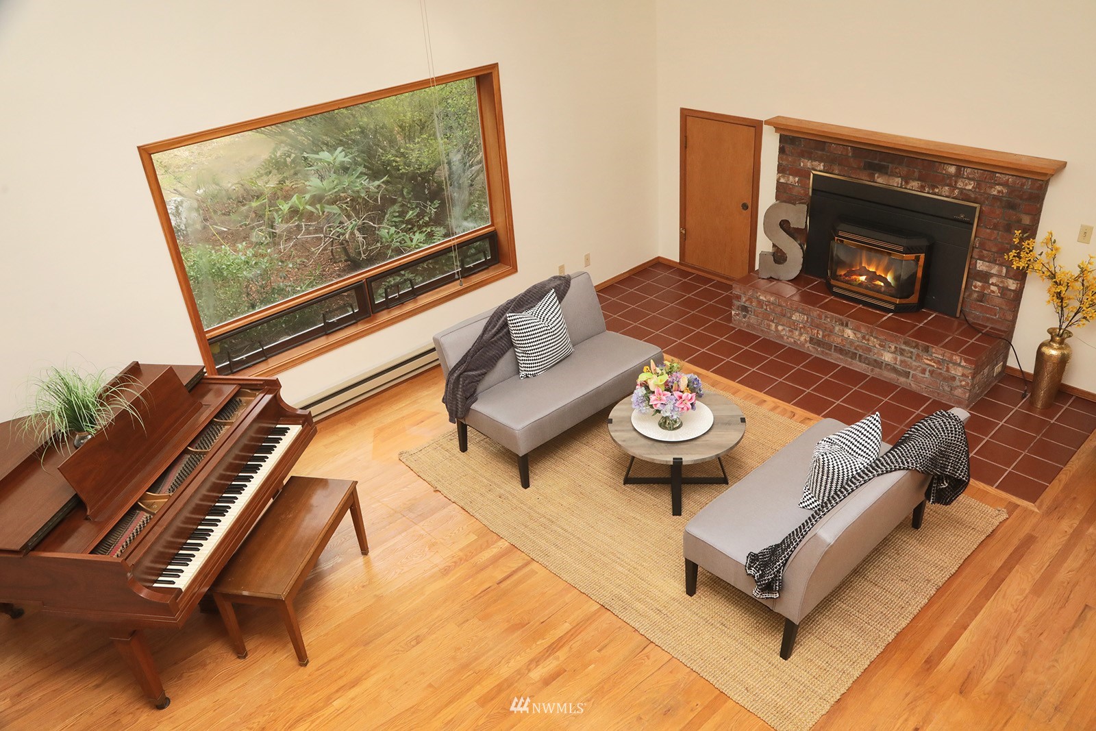 4057 Junco Road Greenbank, WA 98253 - Photo 9 of 38 Gallery Image 9