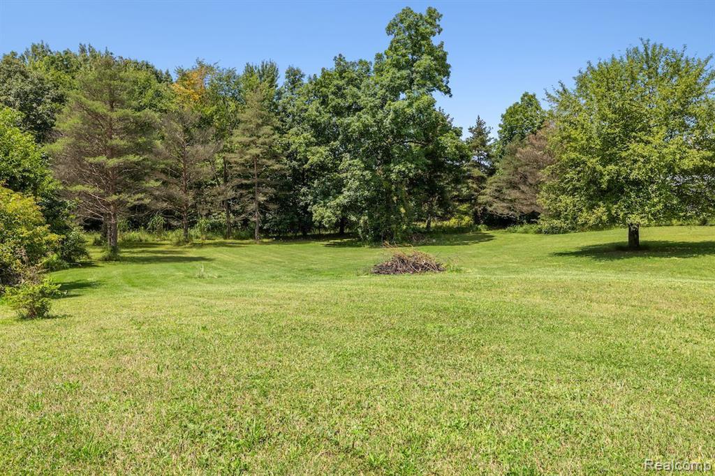 8622 South Byron Road Gaines, MI 48436 - Photo 24 of 27