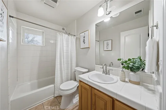 $389,000 | 19429 Moon Ridge Road, Hidden Valley Lake, CA 95467