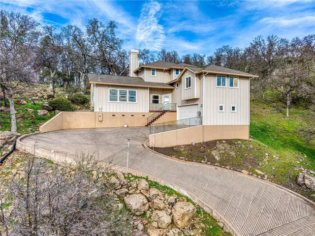 $389,000 | 19429 Moon Ridge Road, Hidden Valley Lake, CA 95467