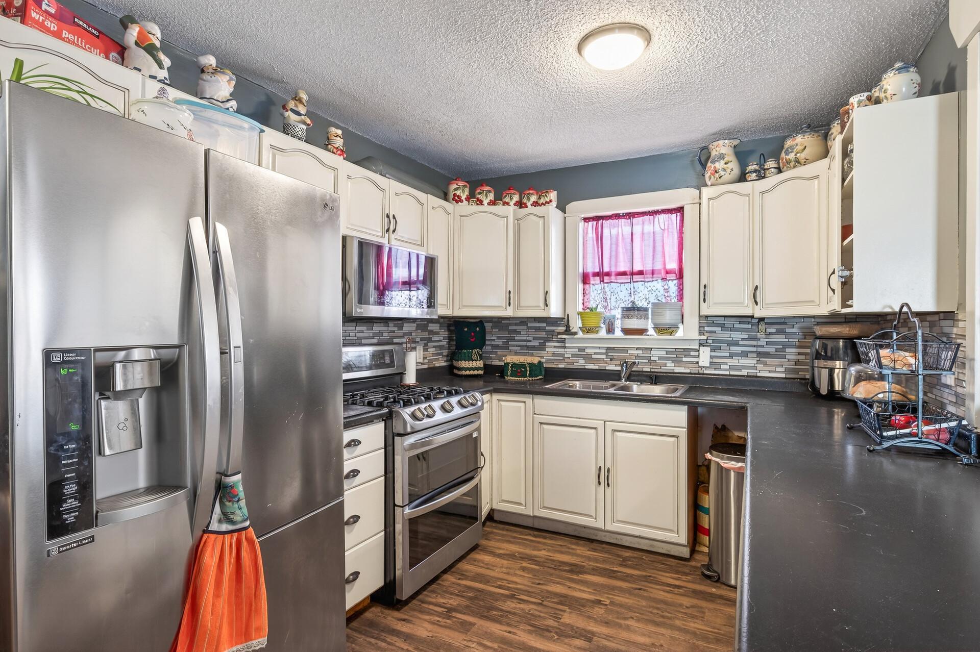 1159 Case Avenue East St. Paul, MN 55106 - Photo 13 of 29