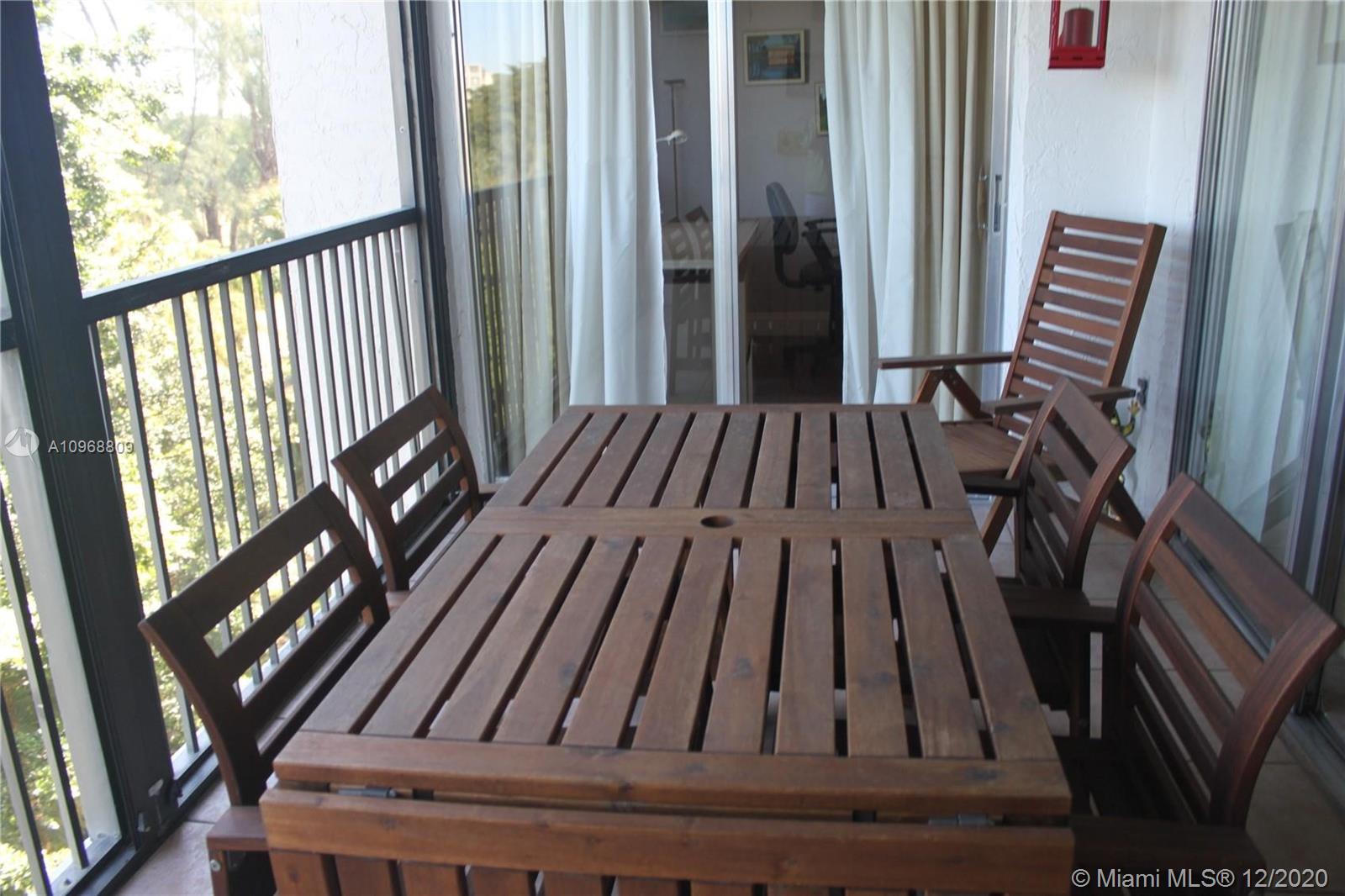 3940 Inverrary Boulevard, Unit 507A Lauderhill, FL 33319 - Photo 5 of 23