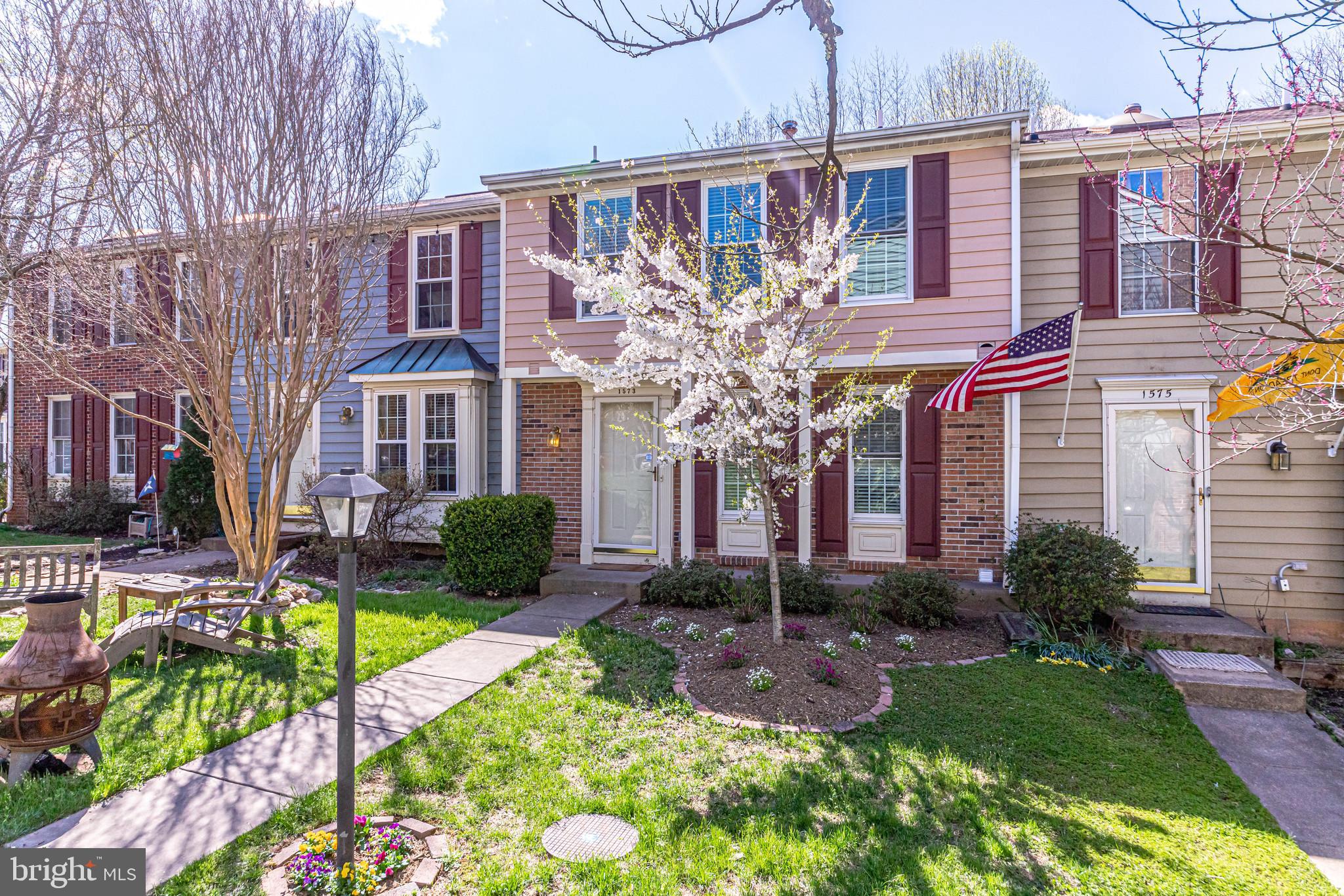 1573 Autumn Ridge Circle Reston, VA 20194 - Photo 4 of 63