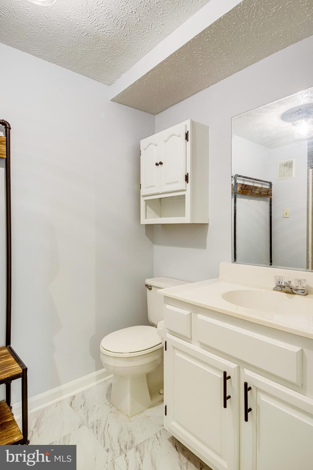 1573 Autumn Ridge Circle Reston, VA 20194 - Photo 44 of 63