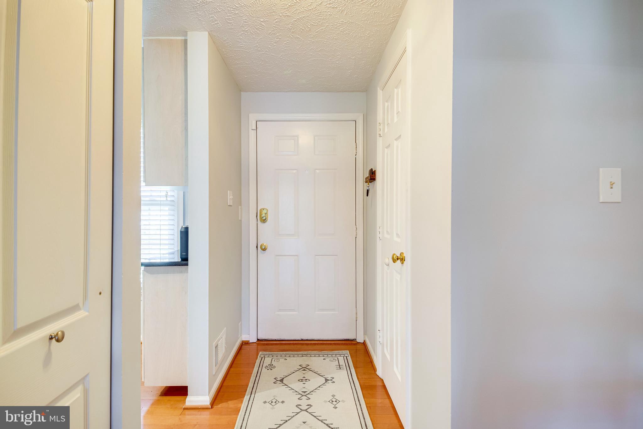 1573 Autumn Ridge Circle Reston, VA 20194 - Photo 7 of 63