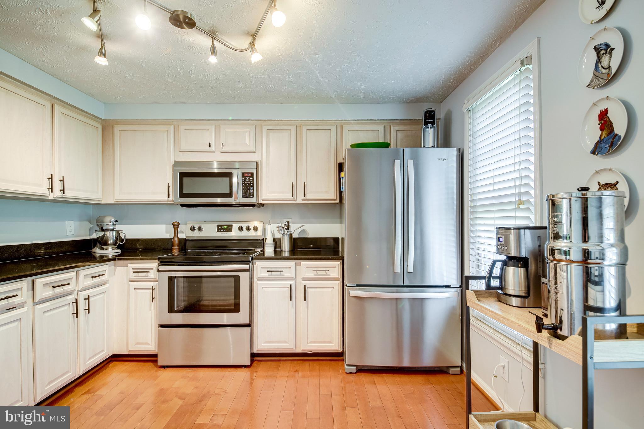 1573 Autumn Ridge Circle Reston, VA 20194 - Photo 9 of 63