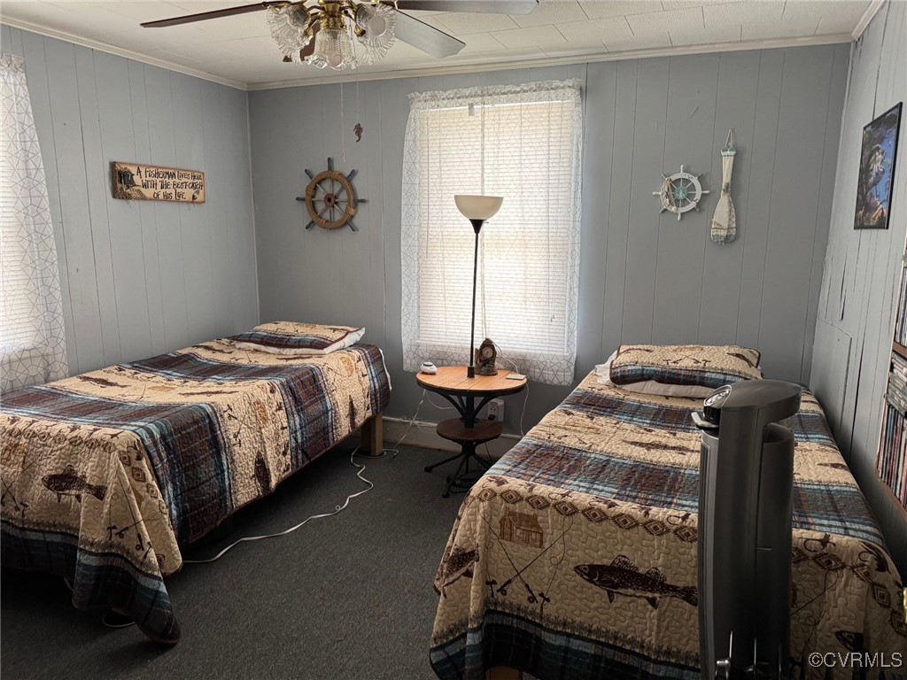 1596 Hampton Hall Road Callao, VA 22435 - Photo 8 of 14 Carpet & ceiling fan. All furniture conveys