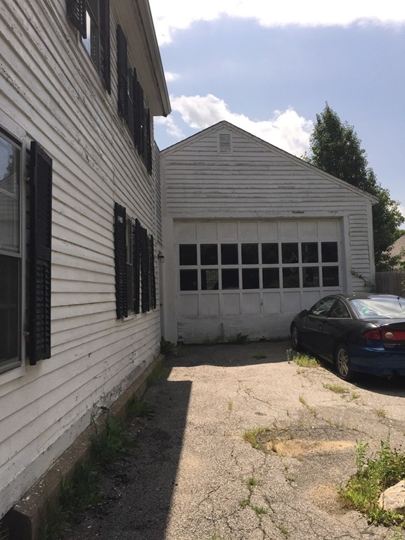 67 Maple Street Oakham, MA 01068 - Photo 4 of 29