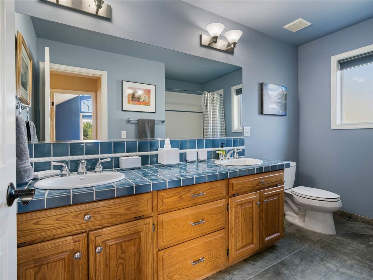 1007 East Hawk Court Spokane, WA 99208 - Photo 14 of 20 Gallery Image 14