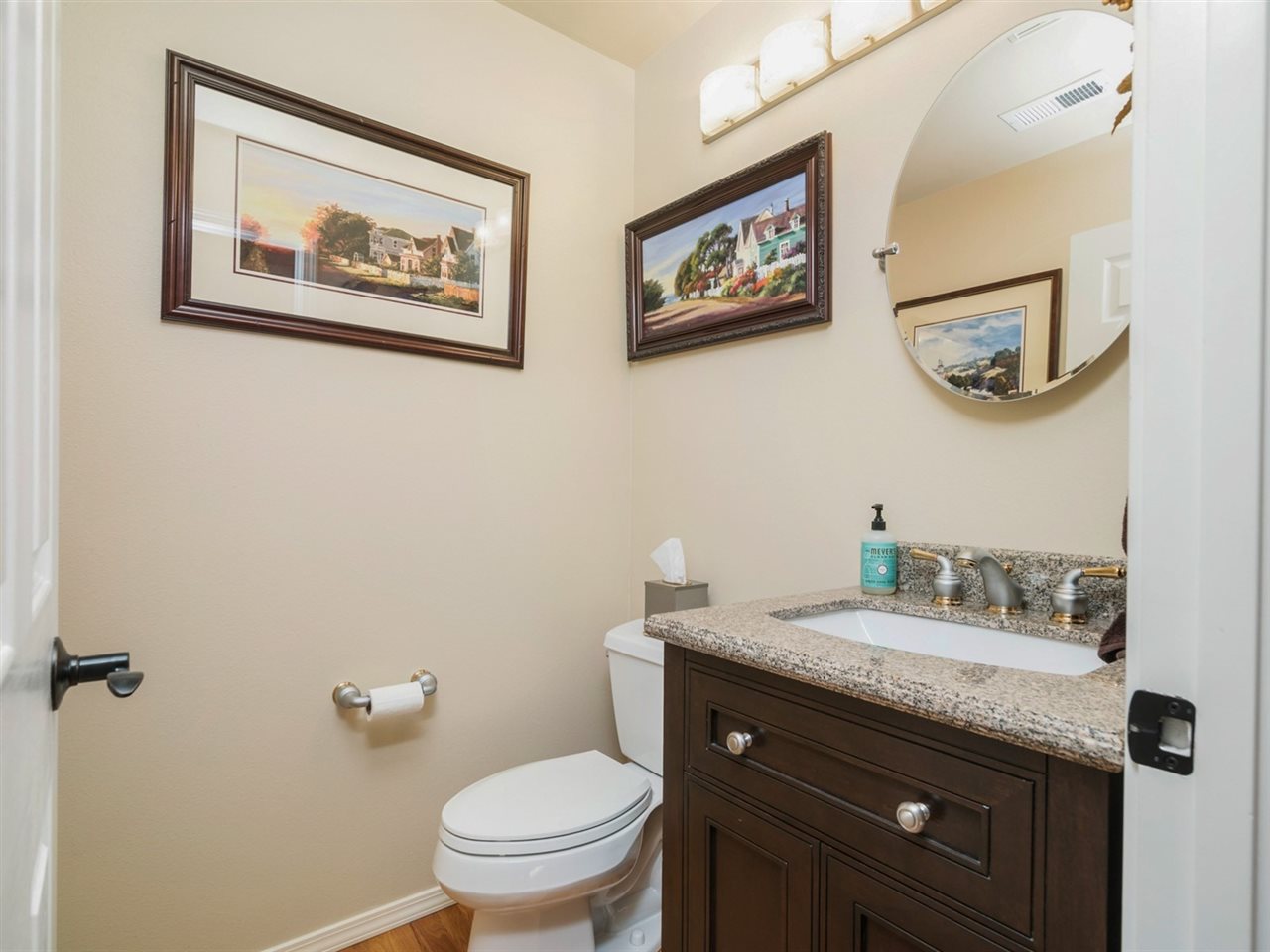 1007 East Hawk Court Spokane, WA 99208 - Photo 9 of 20 Gallery Image 9