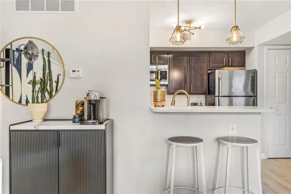 $170,000 | 425 West 9th Street, Unit 103, Kansas City, MO 64105