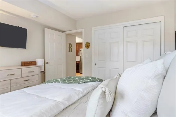 $170,000 | 425 West 9th Street, Unit 103, Kansas City, MO 64105