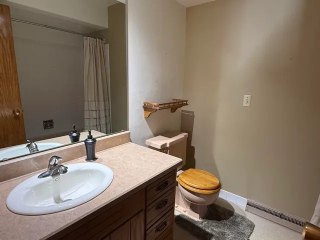 $249,900 | 1233 South 26th Street, Manitowoc, WI 54220