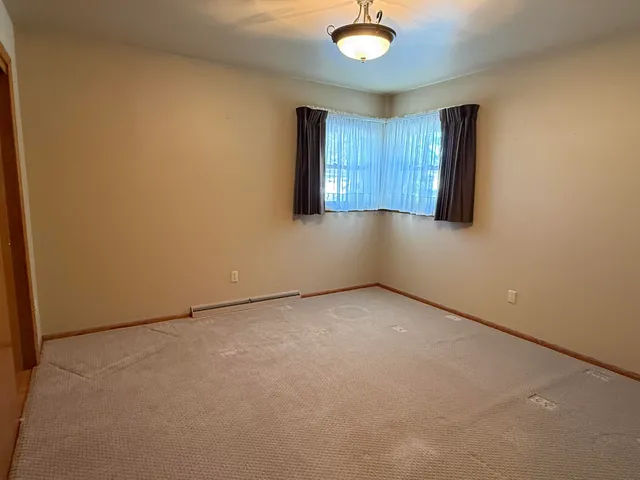 $249,900 | 1233 South 26th Street, Manitowoc, WI 54220