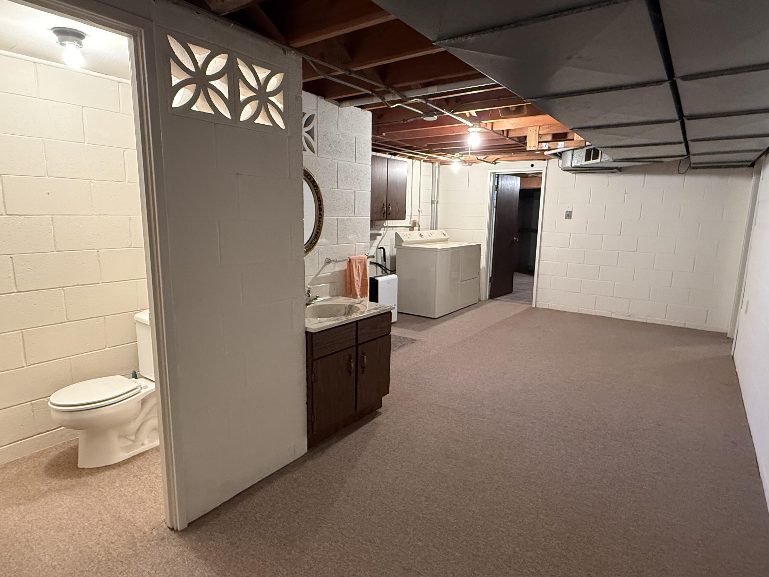 1233 South 26th Street Manitowoc, WI 54220 - Photo 35 of 40 35 basement bathroom