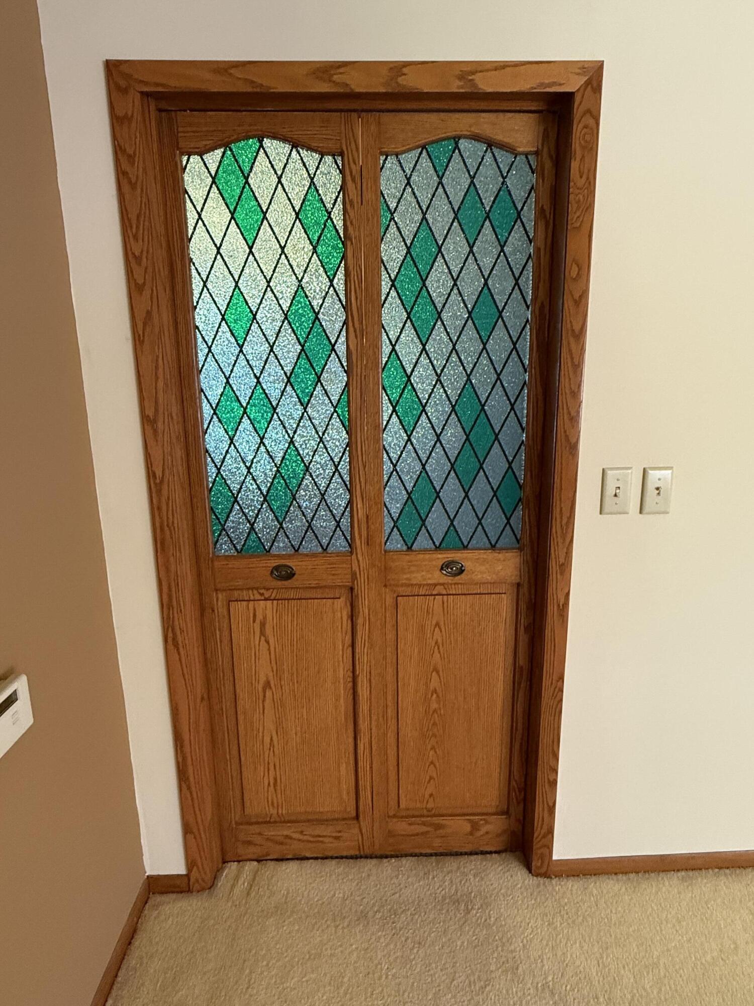 1233 South 26th Street Manitowoc, WI 54220 - Photo 10 of 40 10 door