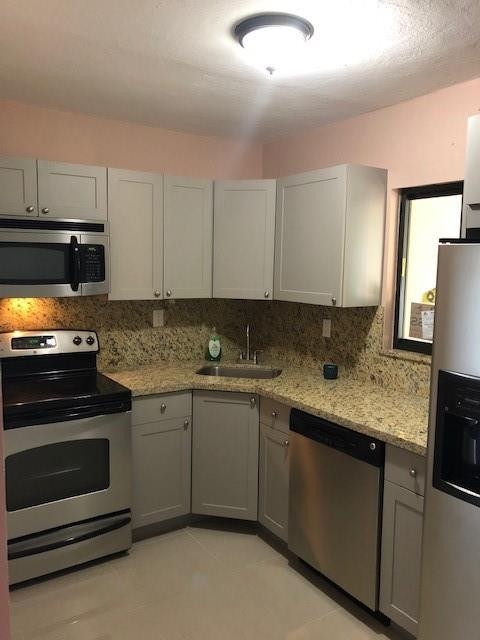 29100 Idaho Road Homestead, FL 33033 - Photo 3 of 13 Photo 3